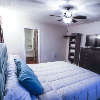 Business Apartment, 1 Bedroom, Kitchen, Courtyard View Kingston East Promo Code