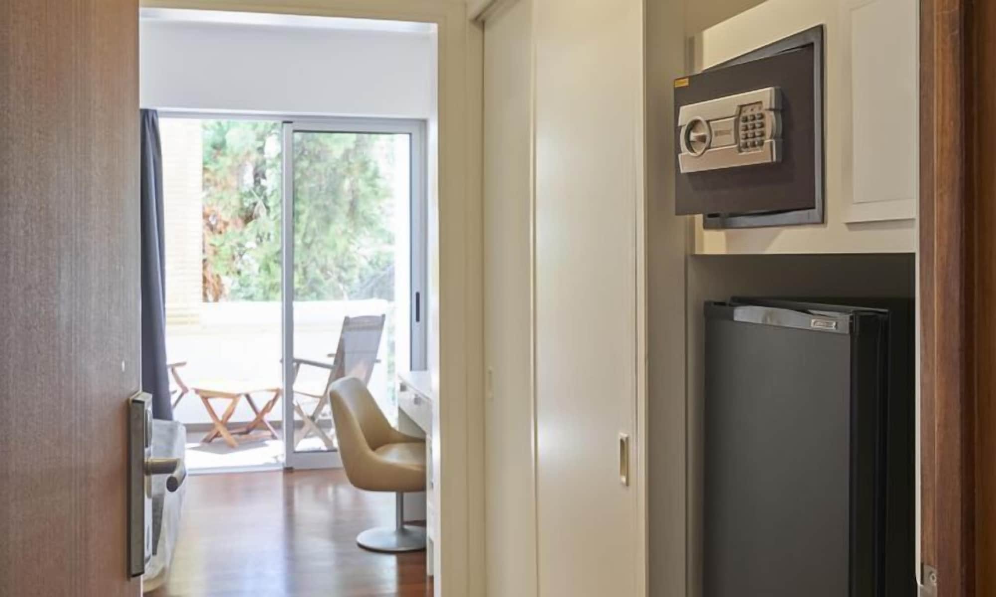 园景高级双床房