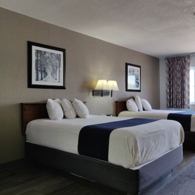 Deluxe Double Room, 2 Double Beds, Non Smoking Cedar Cove Promo Code