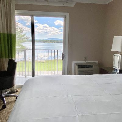 Room, 1 King Bed, Harbor View (Upper Level, Harbor View) Island View Hotel Bar Harbor Promo Code