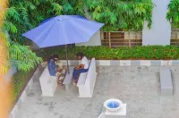 維也納城市酒吧酒店和公寓 酒店