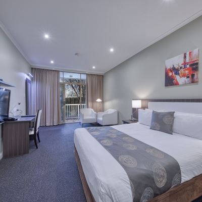 高級大床房 貝斯特韋斯特機場汽車旅館及會議中心優惠