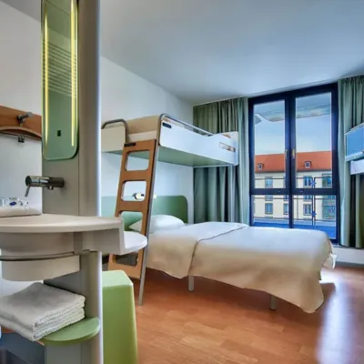 ibis budget Dresden City Hoteles cerca de Terraza de Brühl's