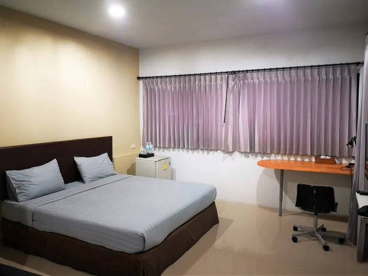 ห้องซูพีเรียดับเบิล, เตียงคิงไซส์ 1 เตียง และโซฟาเบด, ปลอดบุหรี่
