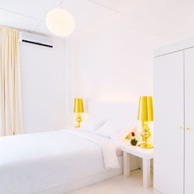 Basic Double Room with Shared Bathroom