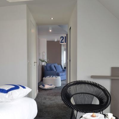 Double Suite Hostellerie Pointe St-Mathieu,The Originals Relais Promo Code