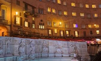 Hotel Minerva - Housity