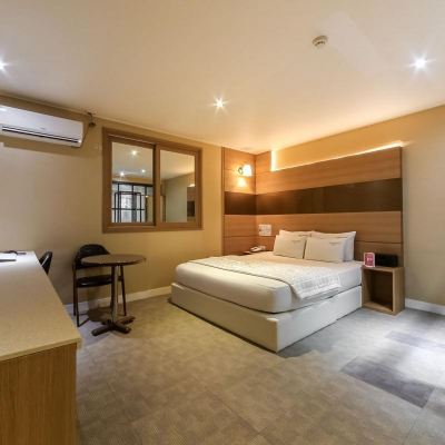 스탠다드 더블룸 투하트 호텔 김해 워터파크점 쿠폰