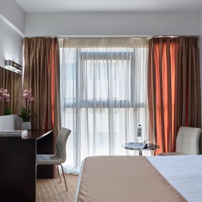 標準雙人床或雙床房 微風精品酒店優惠