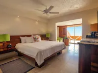 Las Brisas Ixtapa