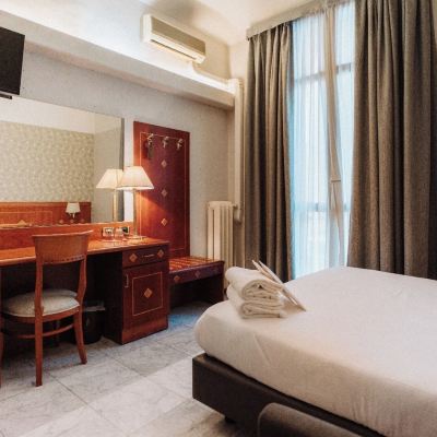 Comfort Room Hotel Chelsea Promo Code