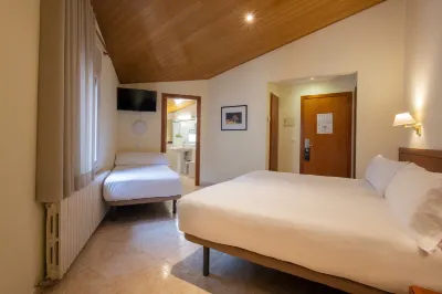 Hotel Oros by Nexta Hotels in 