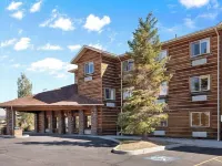 Pinedale Hotel & Suites Hotel di Pinedale