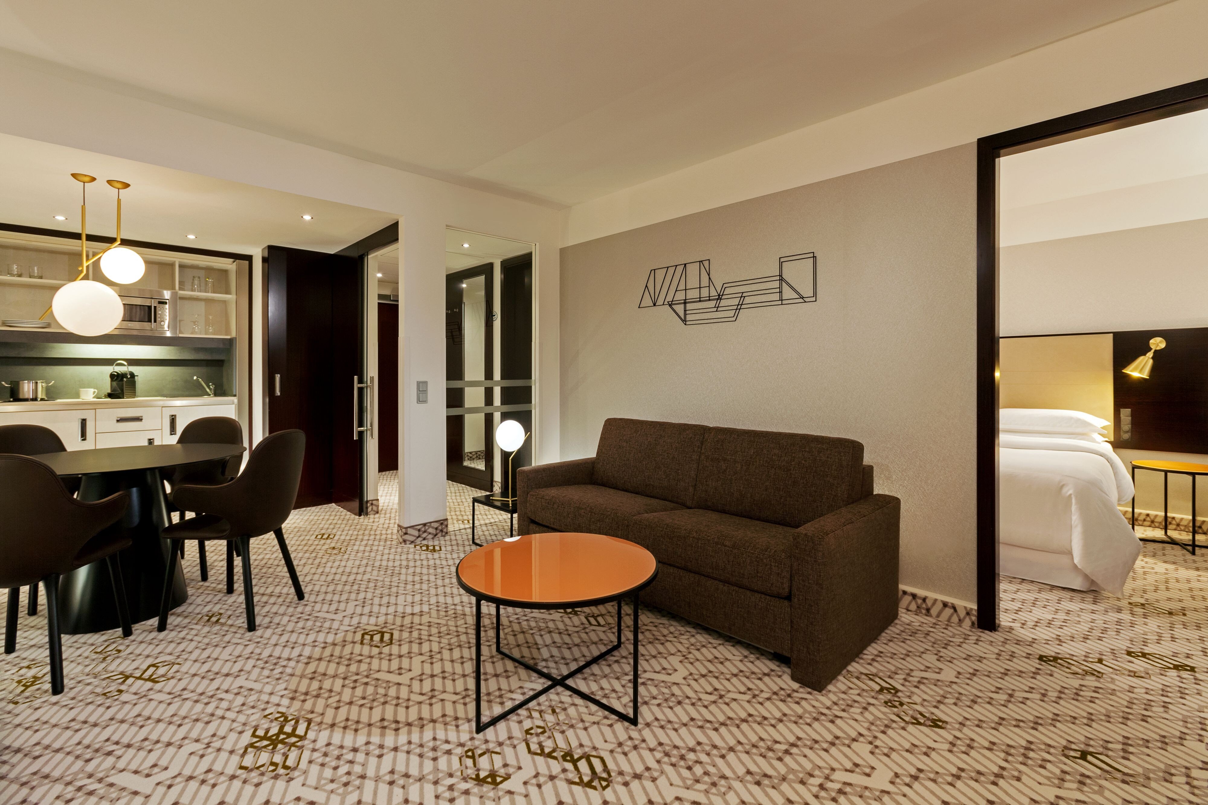 带梳化床的行政特大床套房