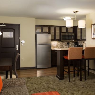 Communicate Accessible Two Bedroom Suite