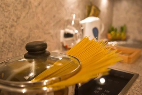 一卧室公寓（带阳台）