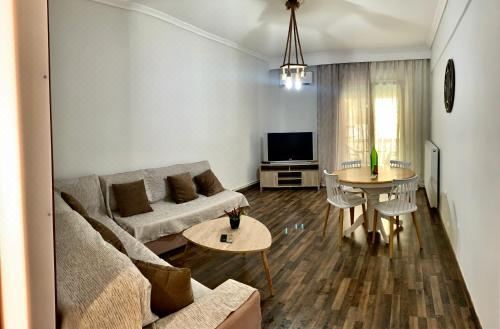 A&D City ApartmentTwo-Bedroom Apartment