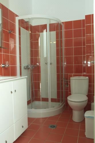 带园景的家庭房