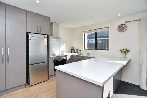 两卧室联排别墅