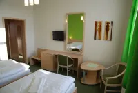 Hotel Senimo Ξενοδοχεία στην πόλη 
