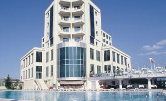 EmexOtel Kocaeli - Housity