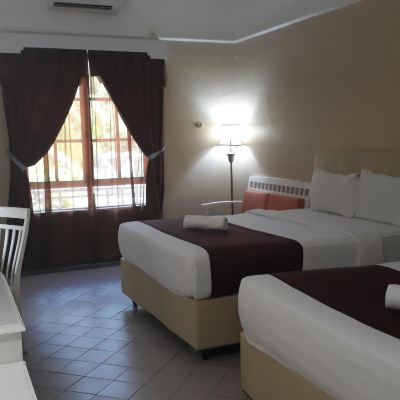 Bilik Tripel Deluxe dengan Dua Katil Double Kupon Aseania Resort Langkawi