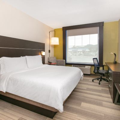 Mobility Accessible King Room with Tub Holiday Inn Express Hotel & Suites Seaside Convention Center, an IHG Hotel Promo Code