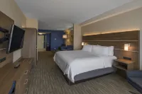 Holiday Inn Express & Suites NORTH BAY by IHG