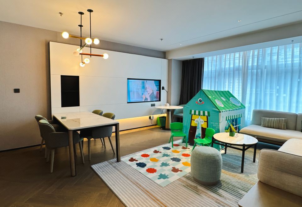 單臥大床豪華套房