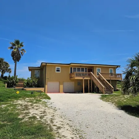 Direct Oceanfront & Private, Dog Friendly, 2Br House, July/August Availability.