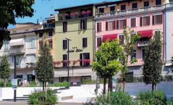 Hotel Eden Salò - Housity