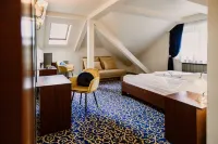 Korona Pension and Restaurant Hotels in 