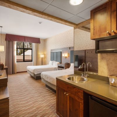 Two Queen Beds - Valley View The Lodge at Big Sky Promo Code