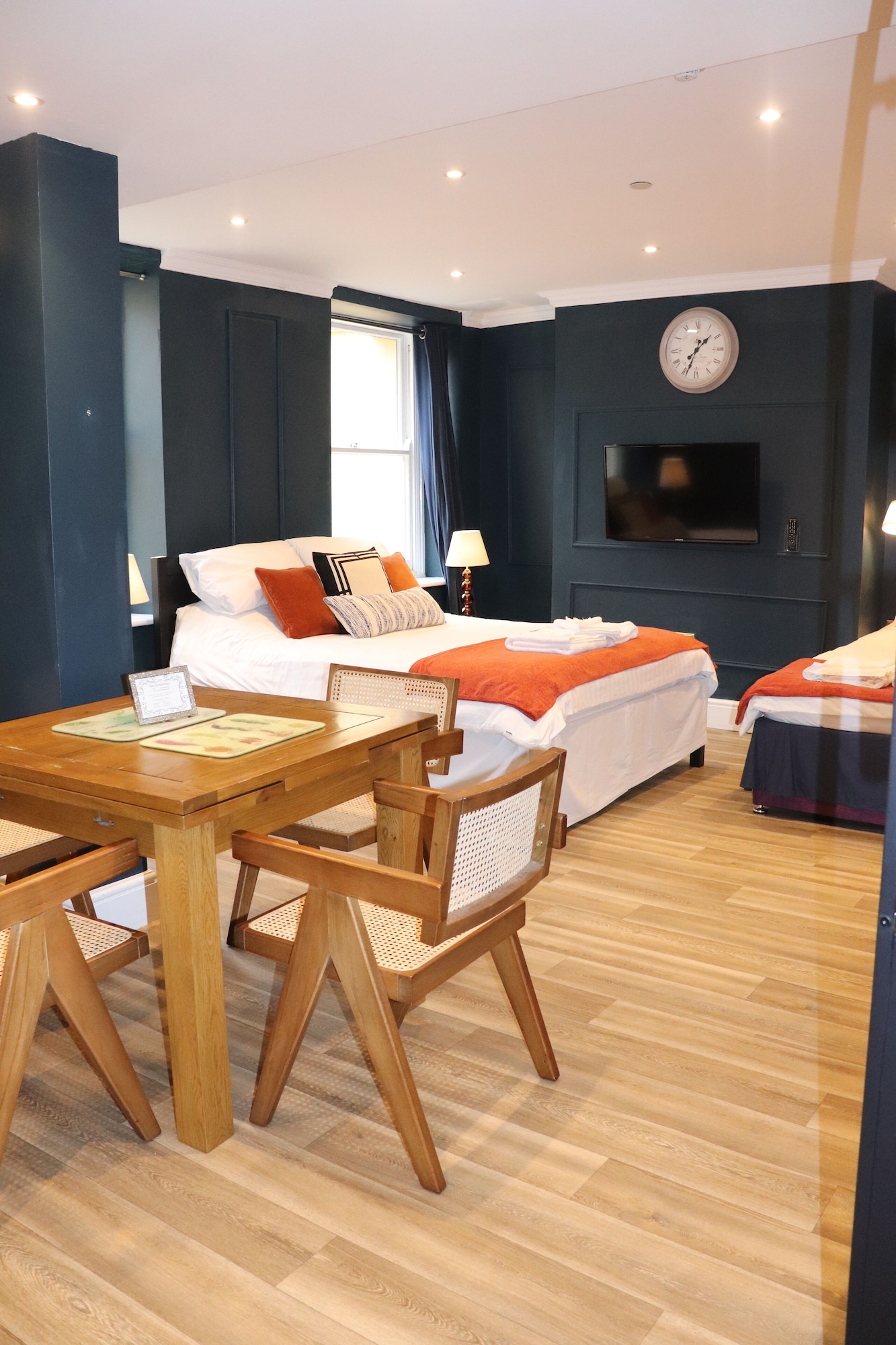 家庭四人房带独立浴室