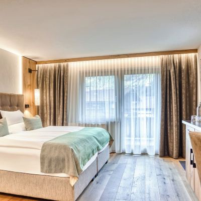 Comfort Double Room with Balcony Hotel Habicher Hof Promo Code