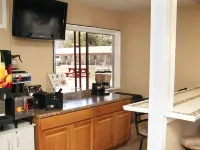 Budget Inn & Suites Colby Hotels in Thomas County