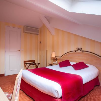 Mini Suite Hotel Delambre Promo Code