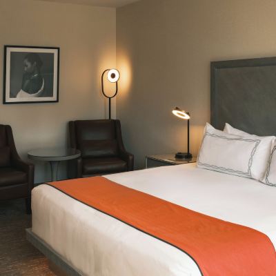 行政大床按摩浴缸房 行政復古公園酒店優惠