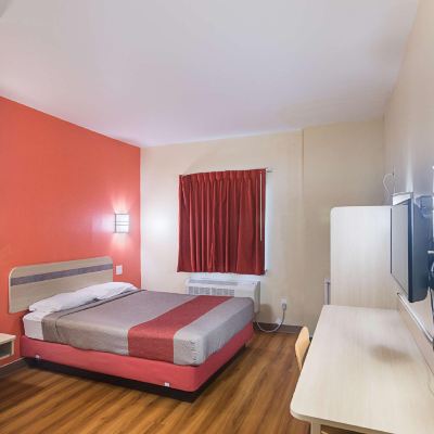 1 Queen Bed | Non-Smoking, Micfridge Motel 6-Terrell, TX Promo Code