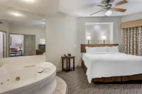 Hilton Vacation Club the Falls Village Branson