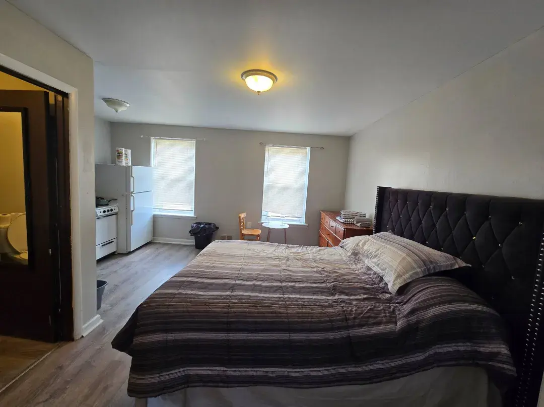 Lovely Studio Apartment Near Philadelphia - Camden, NJ