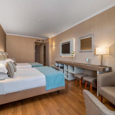 Family Quadruple Enotel Lido Promo Code