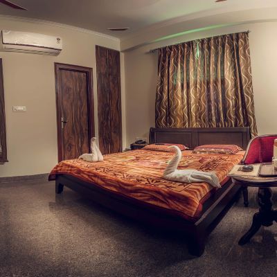 Standard Double Room With Fan Kalyan Heritage Promo Code