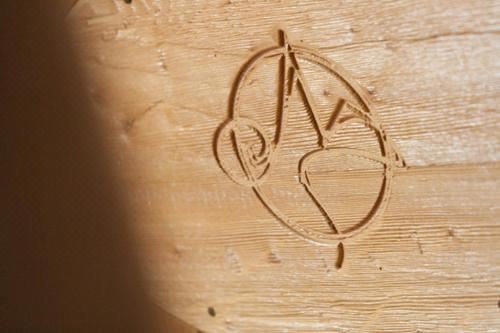 带阳台的两卧室公寓