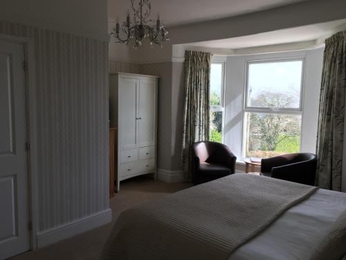 带海景的双人房