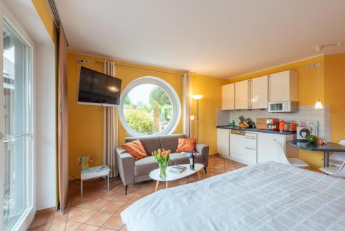 公寓-底楼带花园景