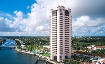 Tower at the Boca Raton