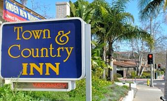 Town and Country Inn