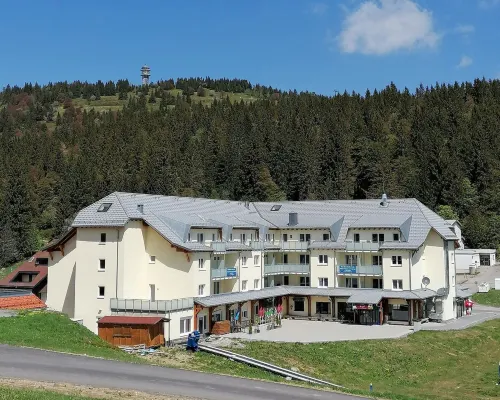 Vacation apartment on the Feldberg directly at the ski lift / hiking trails, up to 4 persons Ξενοδοχεία στην πόλη Feldberg