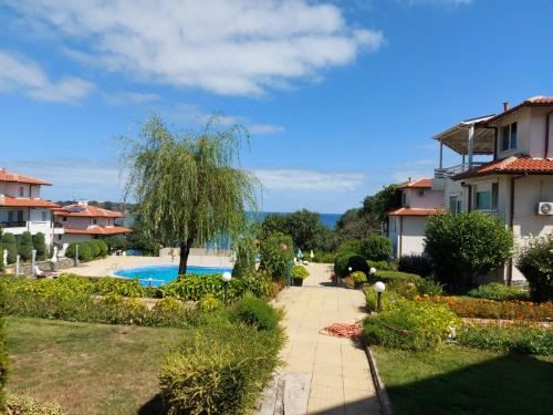 带阳台的海景一卧室公寓